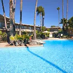 Ramada By Wyndham San Diego North Hotel & Conference Center 